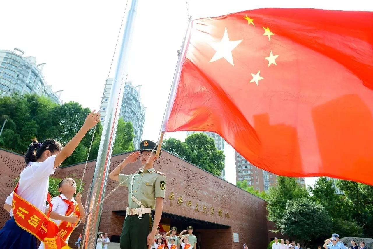 赛博朋克酒保行动